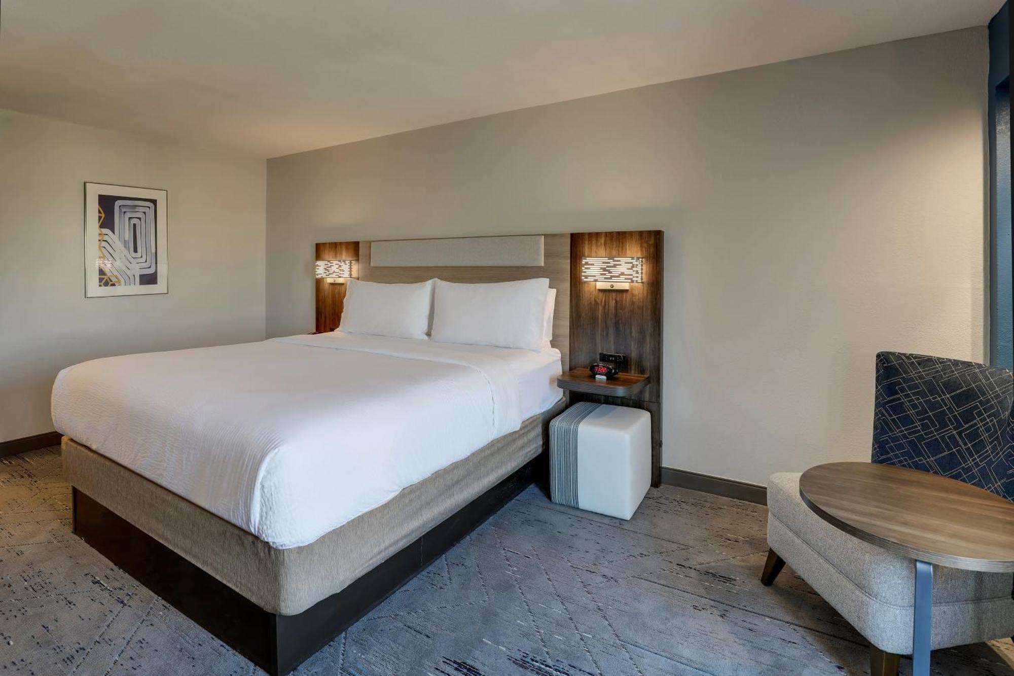 Holiday Inn Express Hotel & Suites Branson 76 Central By Ihg Exterior foto